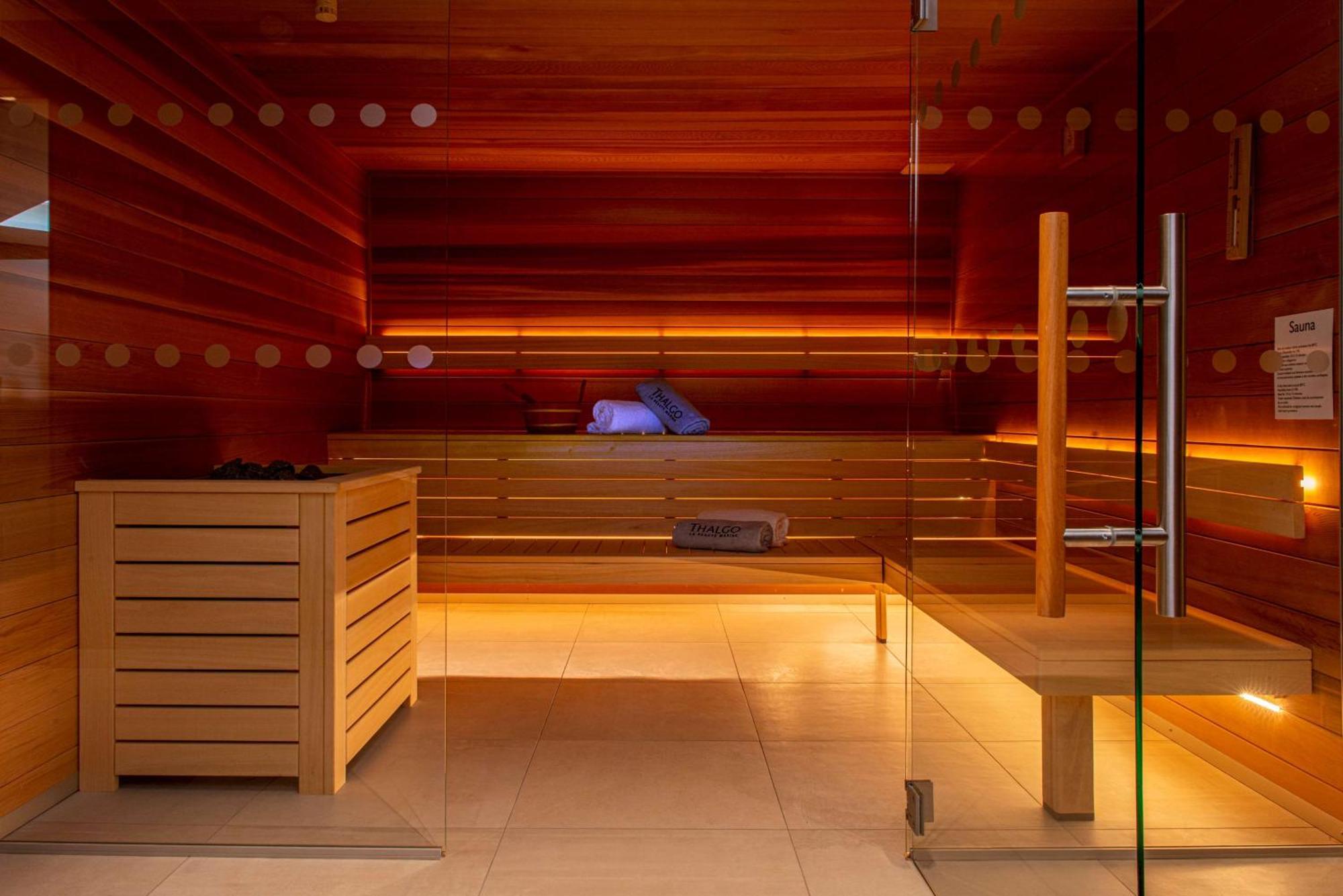 Radisson Blu Hotel, Rouen Centre Екстериор снимка