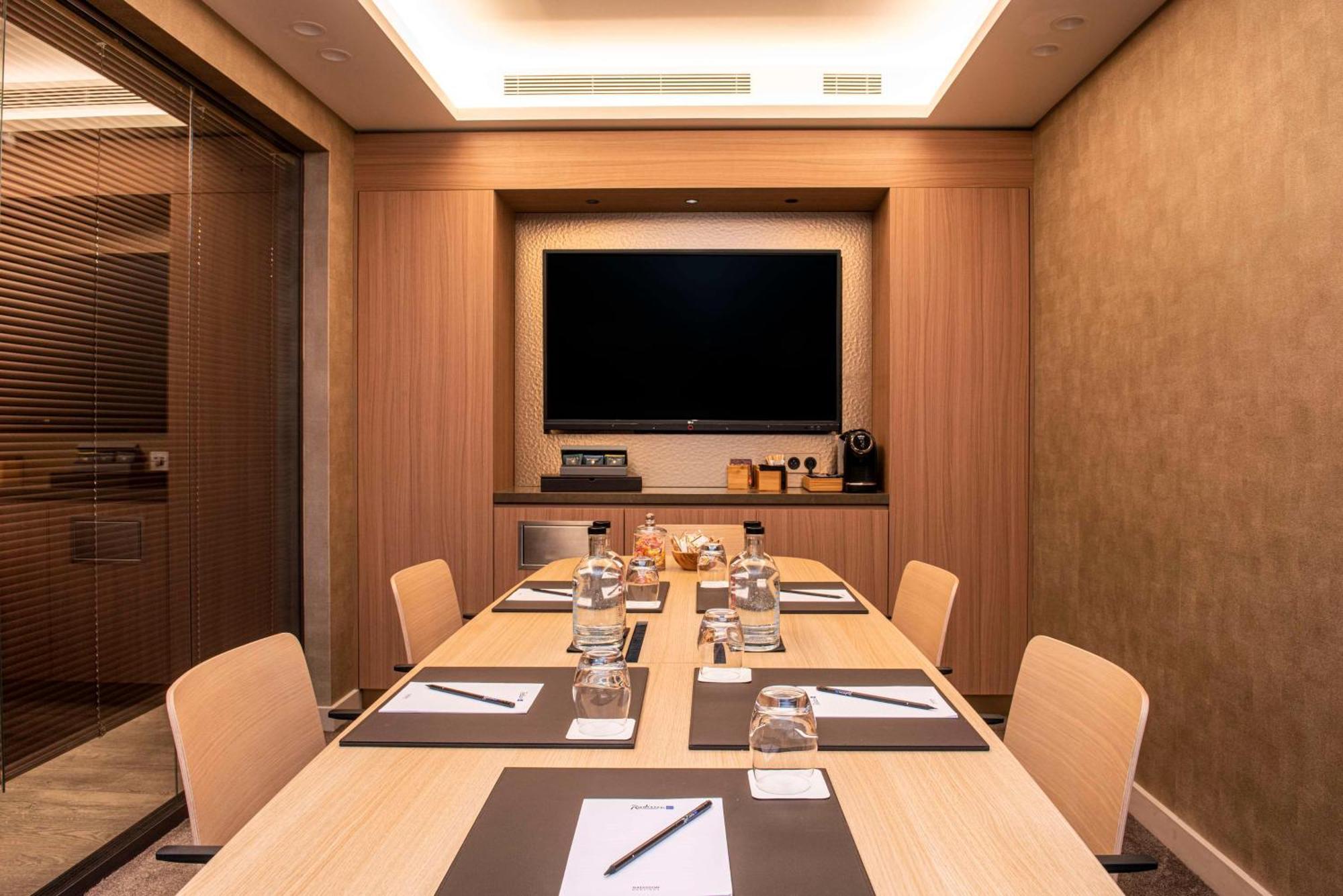 Radisson Blu Hotel, Rouen Centre Екстериор снимка