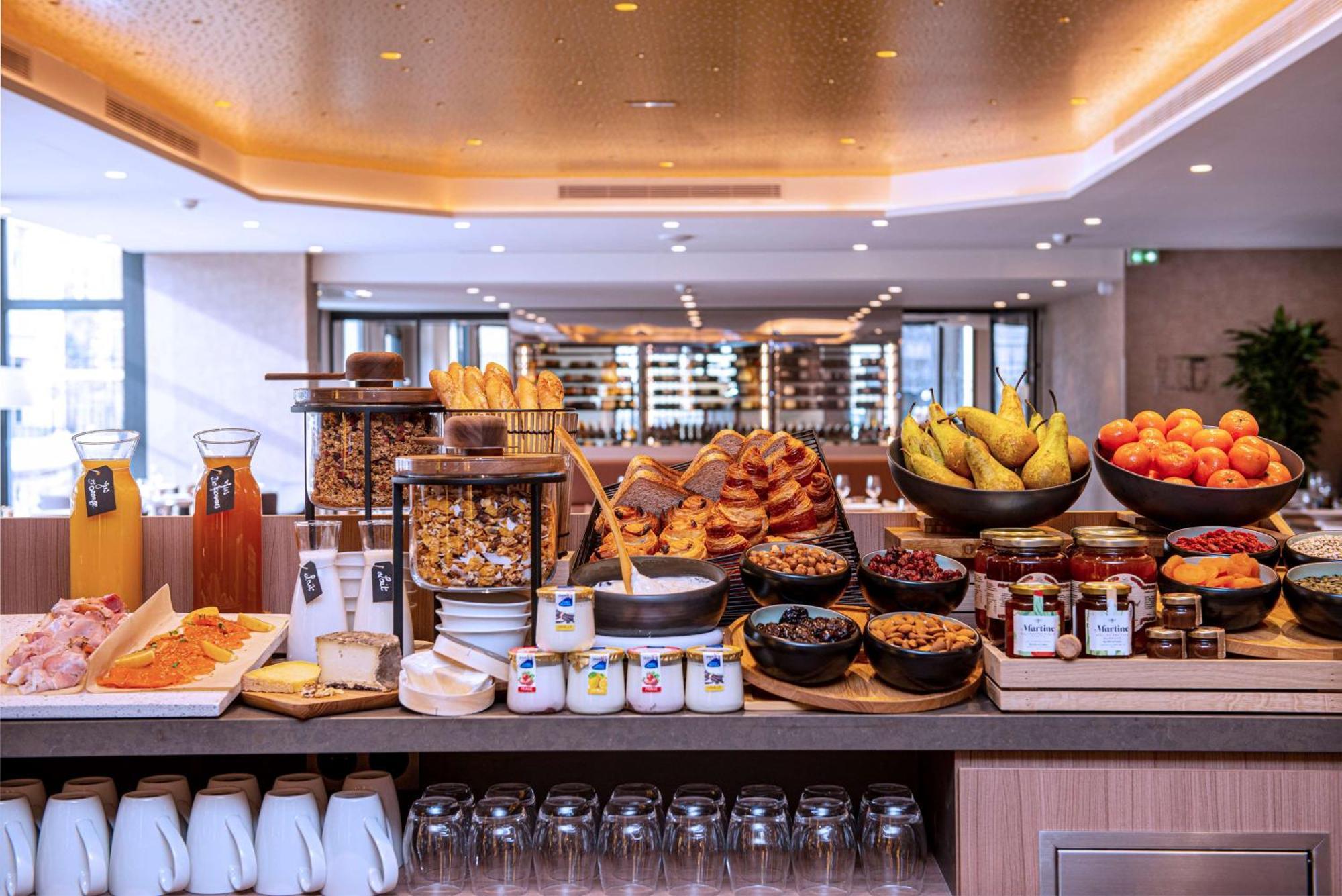 Radisson Blu Hotel, Rouen Centre Екстериор снимка